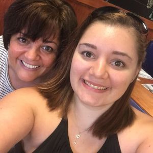 Meet your Posher, Christine